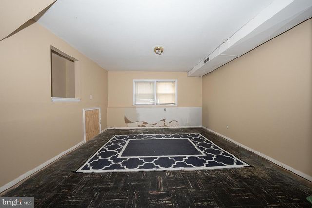 1317 IDLEWOOD RD, Wilmington, DE 19805