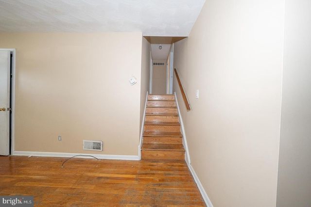 1317 IDLEWOOD RD, Wilmington, DE 19805