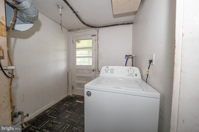 1317 IDLEWOOD RD, Wilmington, DE 19805