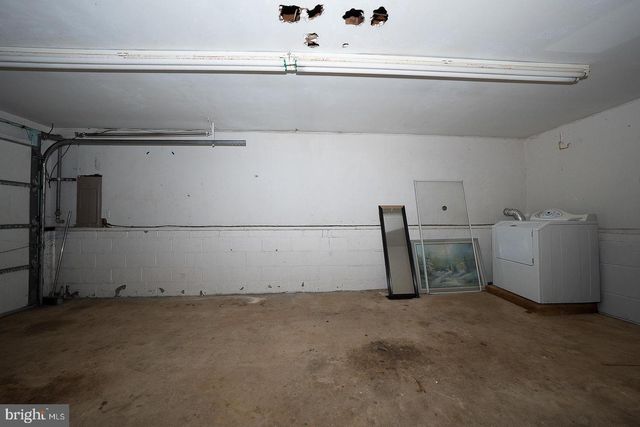 1317 IDLEWOOD RD, Wilmington, DE 19805
