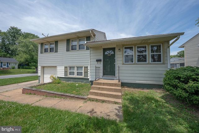 1317 IDLEWOOD RD, Wilmington, DE 19805