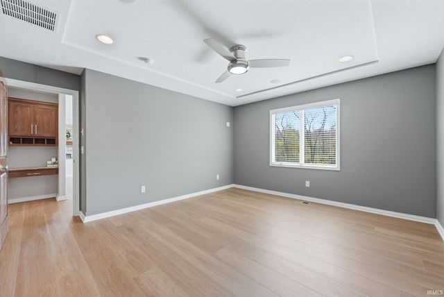 15279 Harrison Lake Cove, Fort Wayne, IN 46814