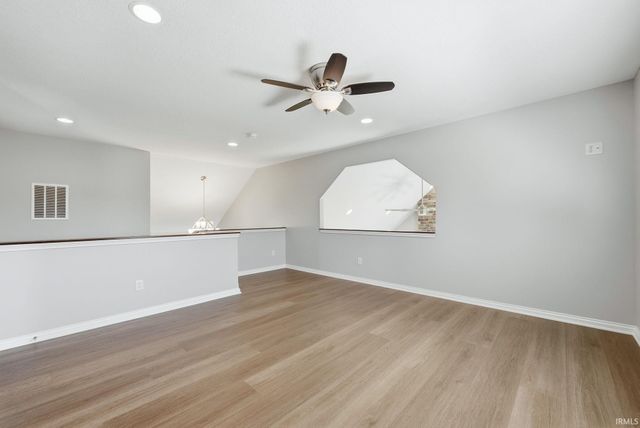 15279 Harrison Lake Cove, Fort Wayne, IN 46814
