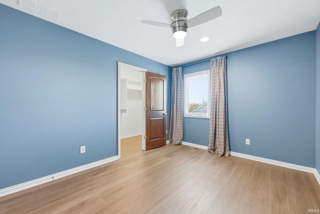 15279 Harrison Lake Cove, Fort Wayne, IN 46814