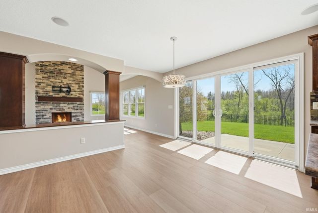 15279 Harrison Lake Cove, Fort Wayne, IN 46814