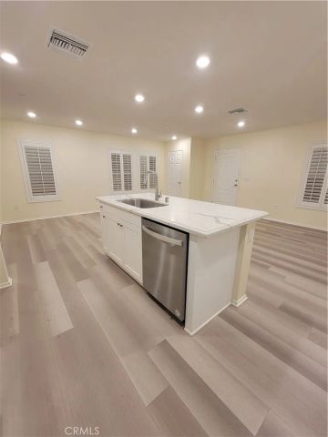 7155 Citrus 442, Fontana, CA 92336