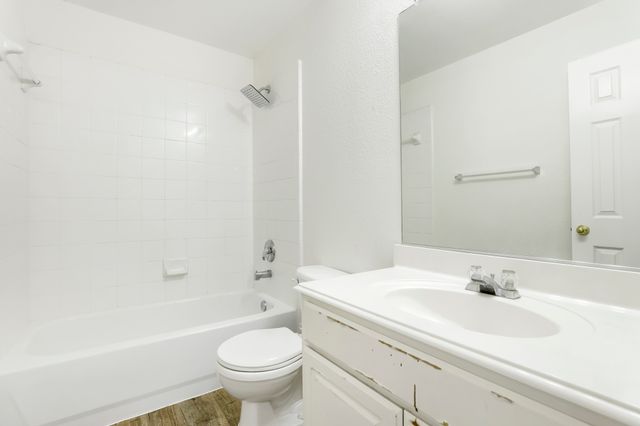 5905 Big Pine Drive, Mckinney, TX 75070