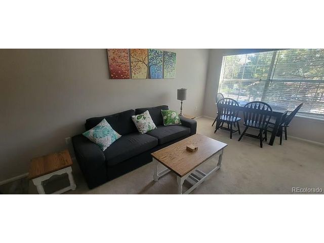9110 E Arbor Cir H, Englewood, CO 80111