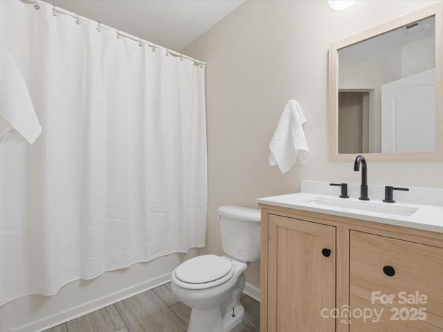 664 Carybrook Court, York, SC 29745