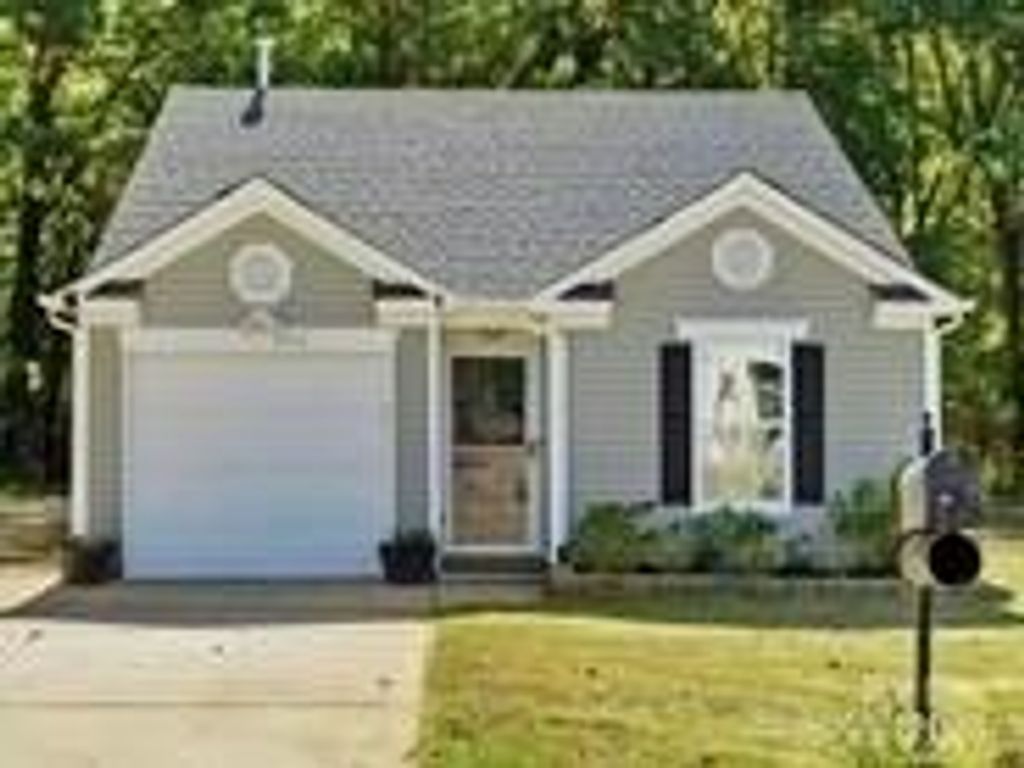 664 Carybrook Court, York, SC 29745