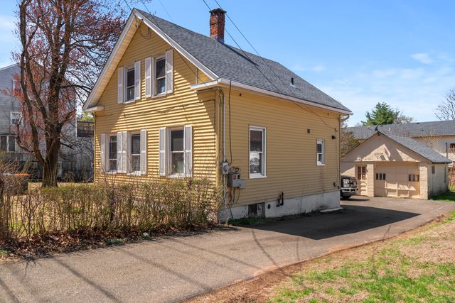 371 South Colony Street, Meriden, CT 06451