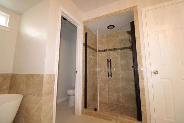 4013 18th Street, Plano, TX 75074