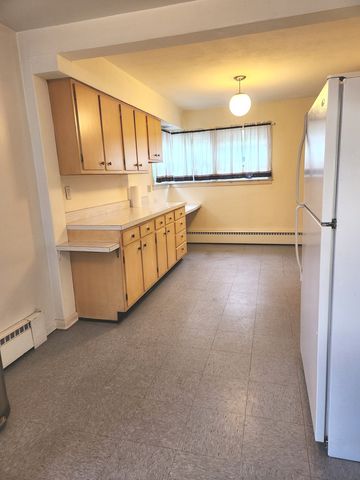 1374 Kenilworth Drive, Calumet City, IL 60409