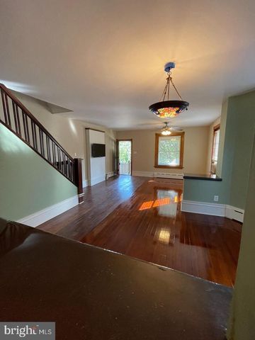 260 HIGH ST, Sellersville, PA 18960