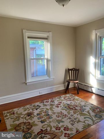 260 HIGH ST, Sellersville, PA 18960