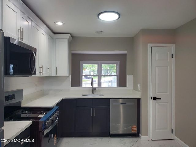 57 Turnberry Circle 145, Toms River, NJ 08753