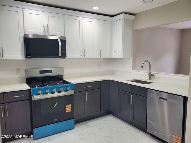 57 Turnberry Circle 145, Toms River, NJ 08753