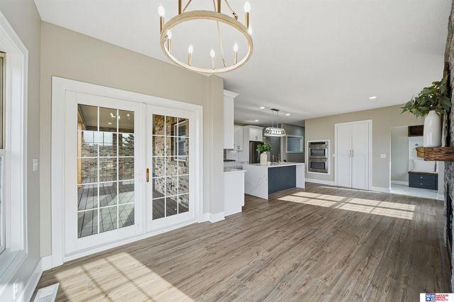 11855 N 79th Street, Lincoln, NE 68517