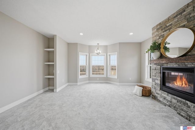 11855 N 79th Street, Lincoln, NE 68517