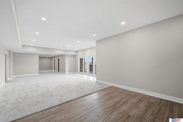 11855 N 79th Street, Lincoln, NE 68517