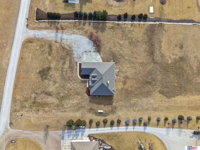 11855 N 79th Street, Lincoln, NE 68517