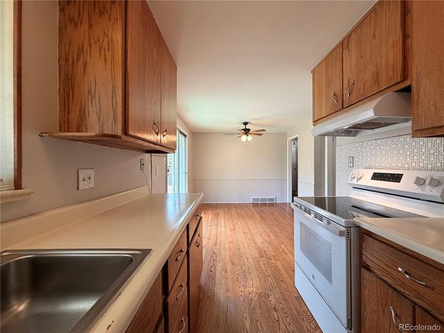 442 Fulton St, Aurora, CO 80010