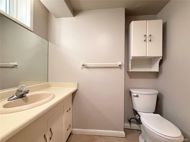 442 Fulton St, Aurora, CO 80010