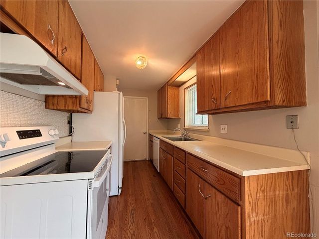 442 Fulton St, Aurora, CO 80010