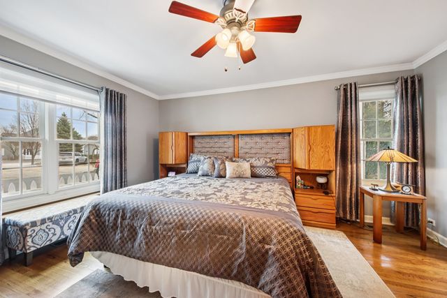 388 Narragansett Court, Crystal Lake, IL 60012