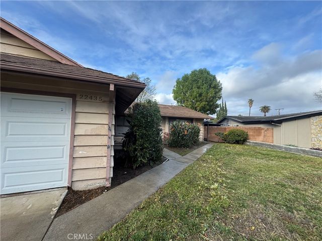 22435 Welby Way, West Hills, CA 91307