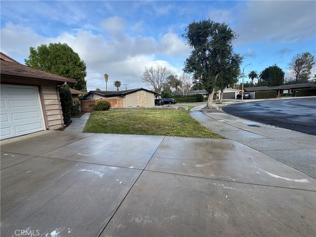 22435 Welby Way, West Hills, CA 91307