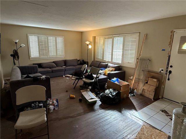 22435 Welby Way, West Hills, CA 91307