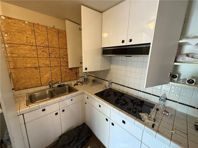 22435 Welby Way, West Hills, CA 91307