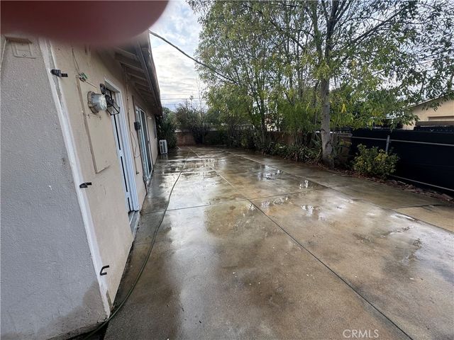 22435 Welby Way, West Hills, CA 91307