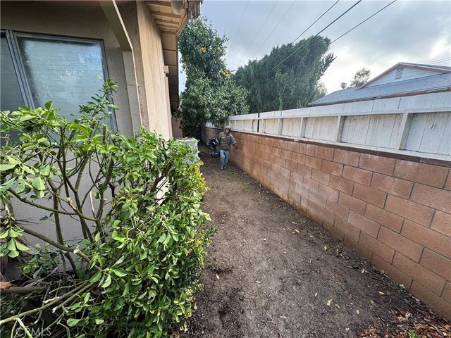 22435 Welby Way, West Hills, CA 91307