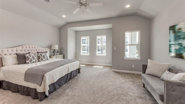 605 W 24th Street, Houston, TX 77008