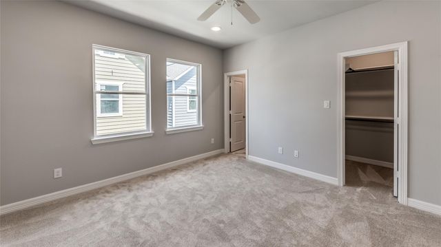 605 W 24th Street, Houston, TX 77008