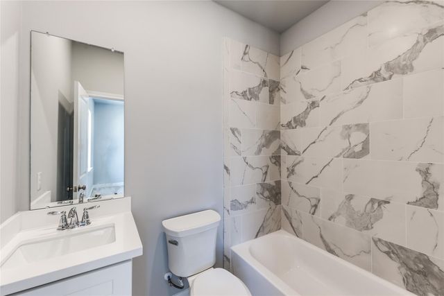 605 W 24th Street, Houston, TX 77008