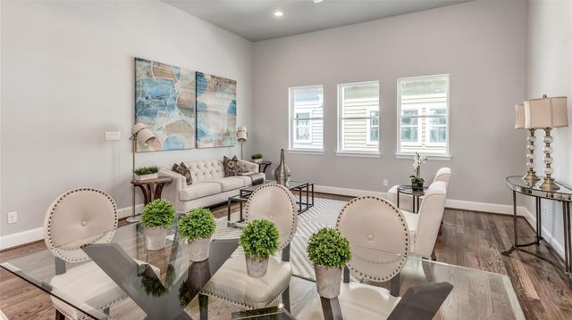 605 W 24th Street, Houston, TX 77008