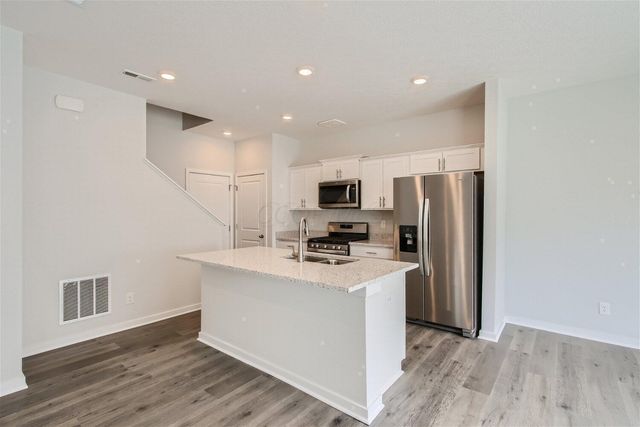 6371 Marinelli Drive N, Columbus, OH 43228