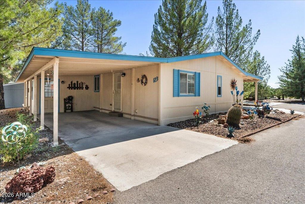 Image 19 of property listing at 2050 W Hwy 89A Highway, Cottonwood, AZ 86326