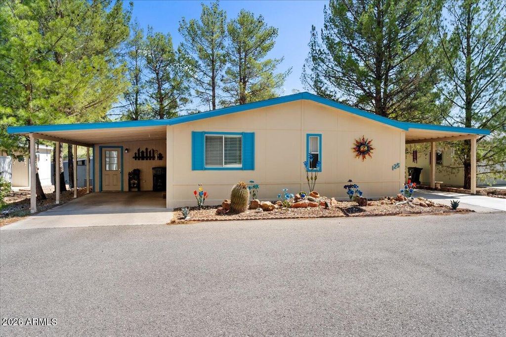 Image 2 of property listing at 2050 W Hwy 89A Highway, Cottonwood, AZ 86326