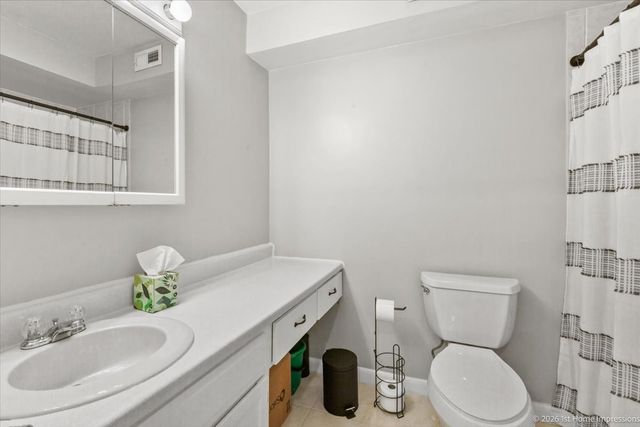 6770 181st Street 1412, Tinley Park, IL 60477