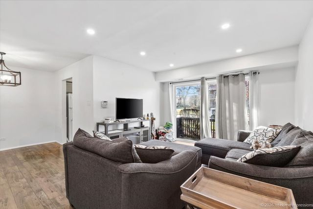 6770 181st Street 1412, Tinley Park, IL 60477