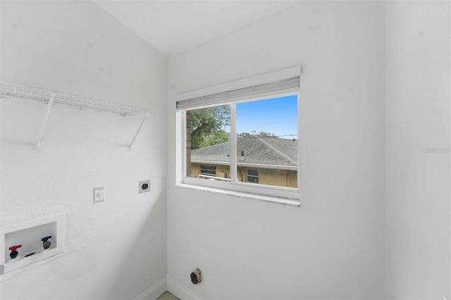 2068 DIXIE BELLE AVENUE, Deltona, FL 32725