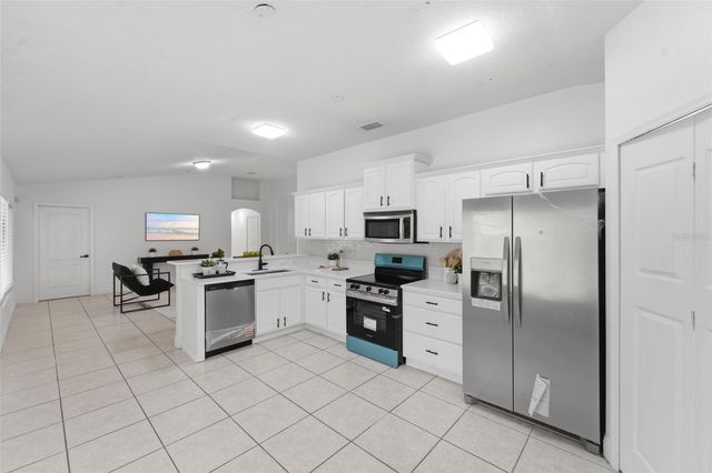 2068 DIXIE BELLE AVENUE, Deltona, FL 32725
