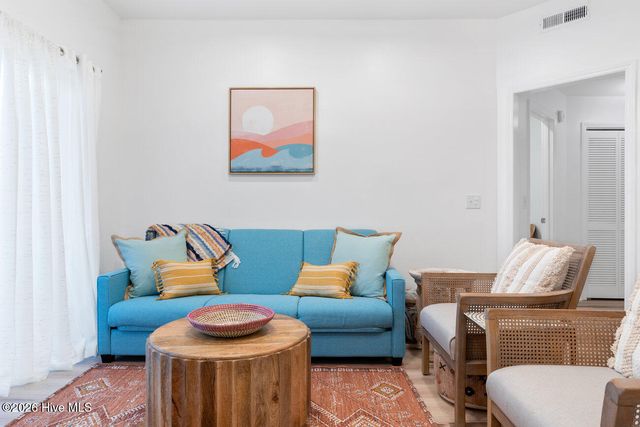 4220 Wilshire Boulevard 204, Wilmington, NC 28403