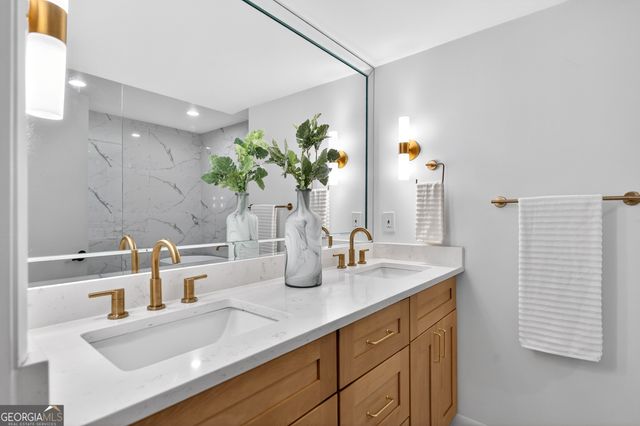 3811 N Stratford Road NE, Atlanta, GA 30342