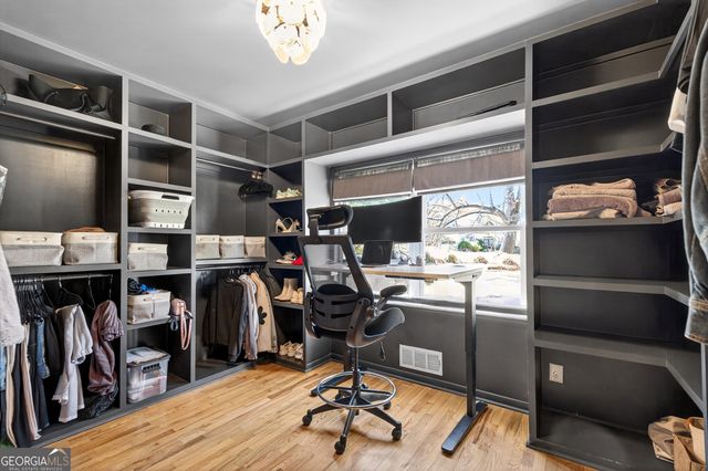 3811 N Stratford Road NE, Atlanta, GA 30342