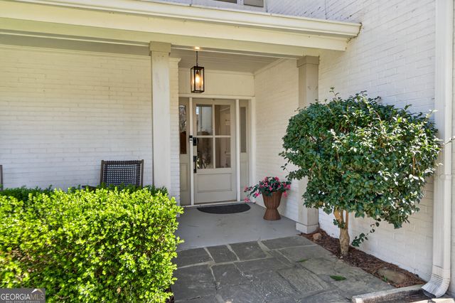 3811 N Stratford Road NE, Atlanta, GA 30342